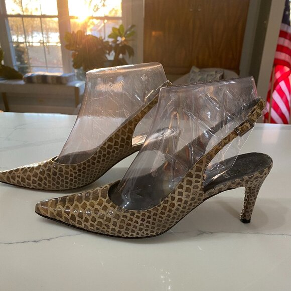 Stuart Weitzman slingback heel Snake Skin - Picture 3 of 10